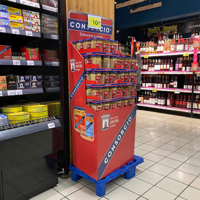 Expositor de cartón en Cantabria