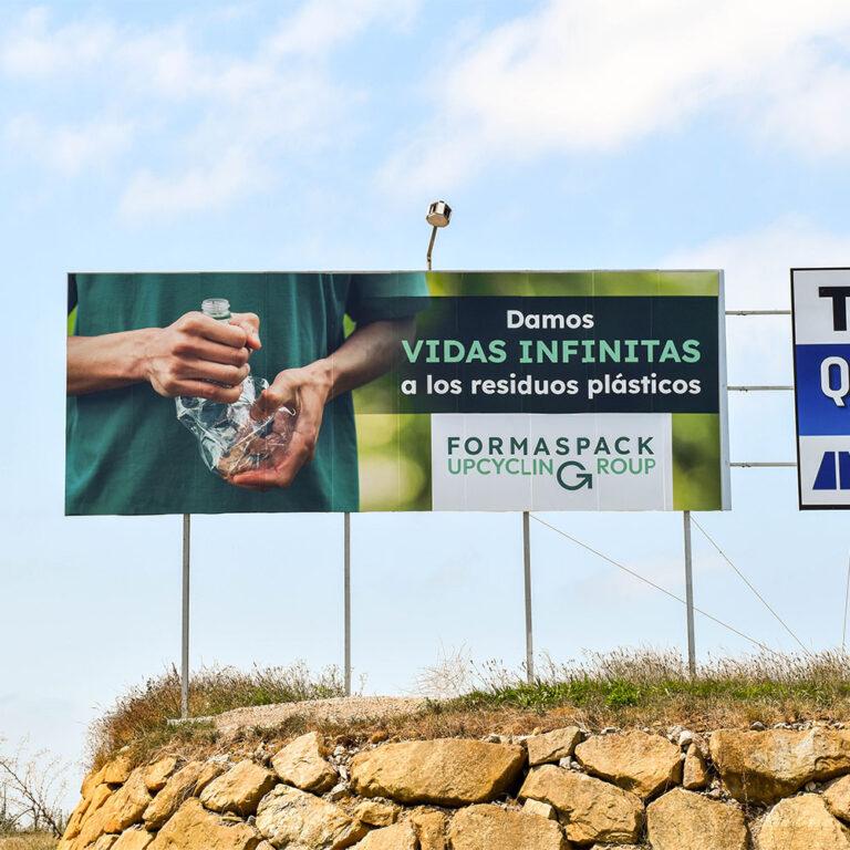Vallas publicitarias de carretera en Cantabria